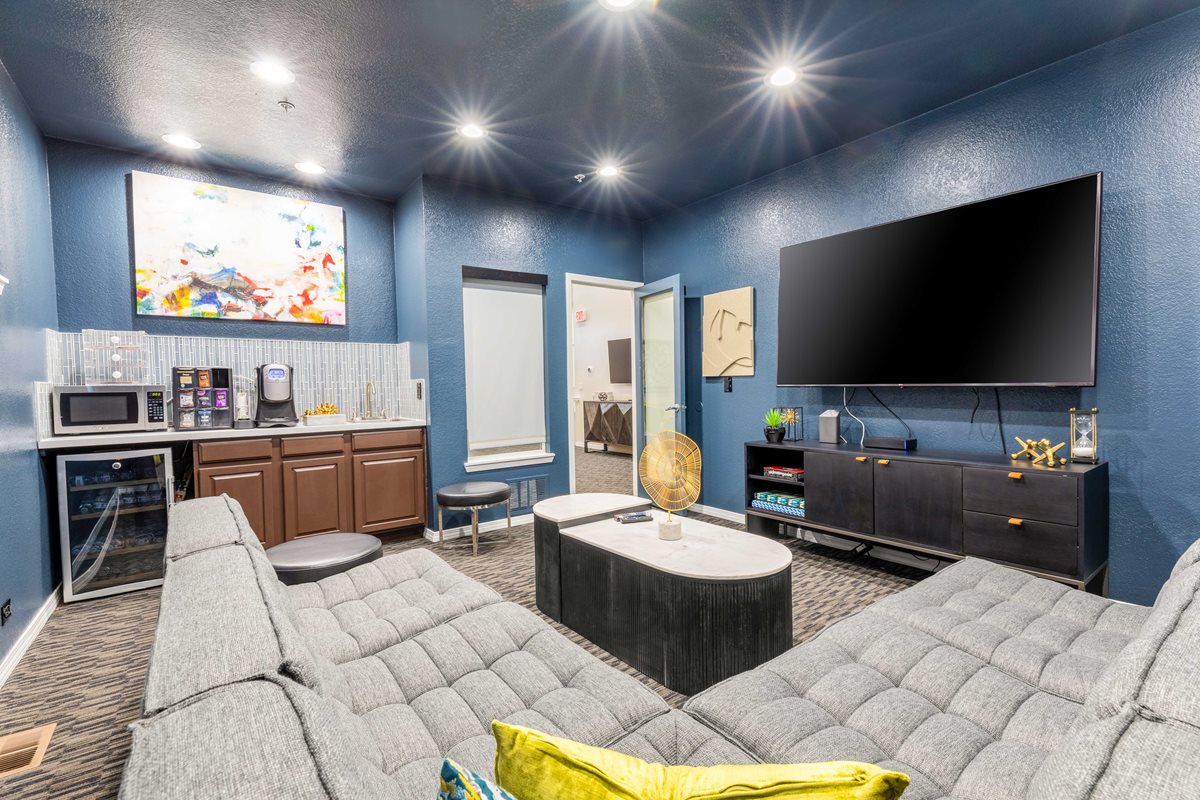 Pavilions At Silver Sage Apartments